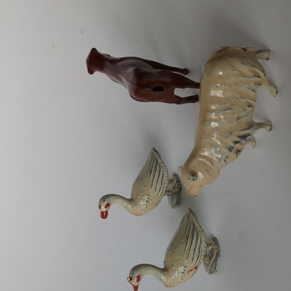 Antique Lead Farm Animals - Picture 5 of 5